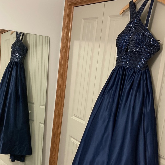 Tiffany Designs by Christina Wu 16327 navy blue long dress beaded top size 10 - Picture 6 of 12